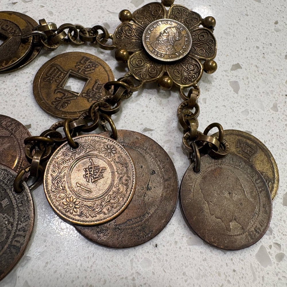 Antique Coin Brooch - Picture 3 of 7